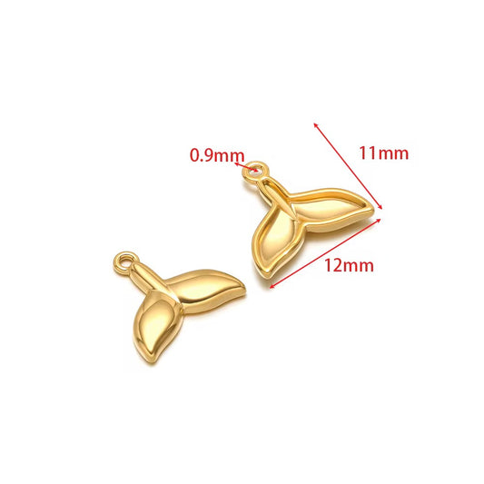 SS 2986 Whale fin Charm Tiny Sea Creature 18K Gold PVD plated stainless steel ( 1 piece ) Anti tarnish ( 11:12 mm )