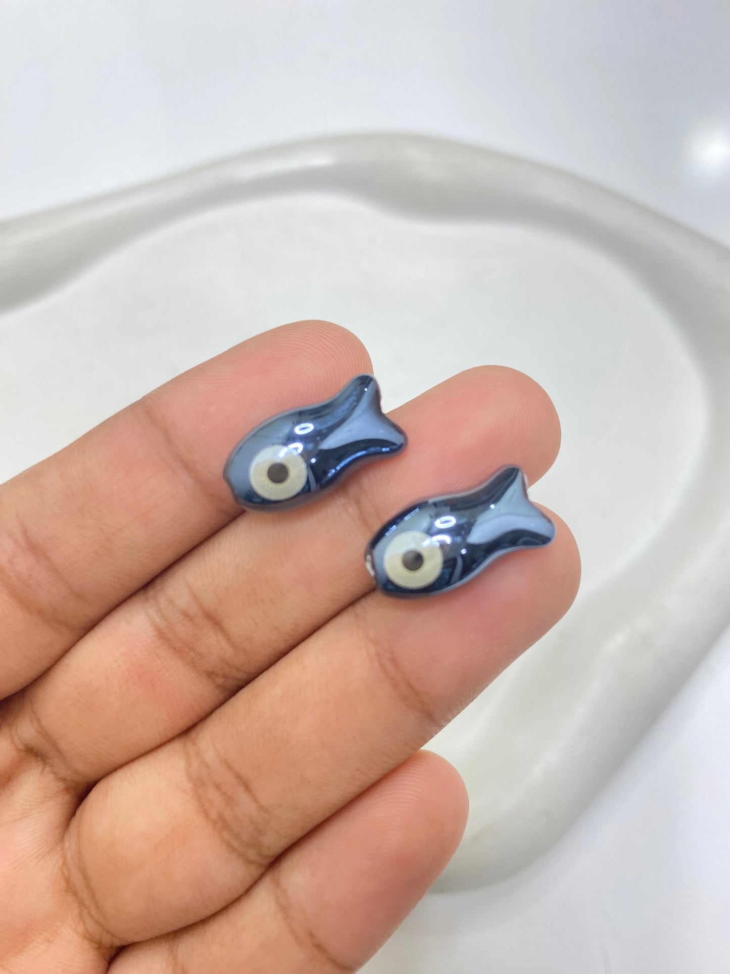 BBB 052 Fish porcelain ceramic bead ( 1 pc )