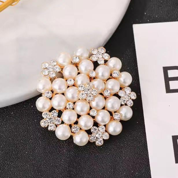 BR 110 Floral Zircon Brooch ( 1 PC ) Anti Resistant