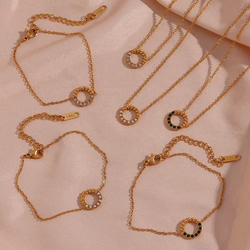 SJ 966 Zircon Dainty Modern Bracelet - Premium jewellery- 18k Gold PVD plated stainless steel - Anti tarnish