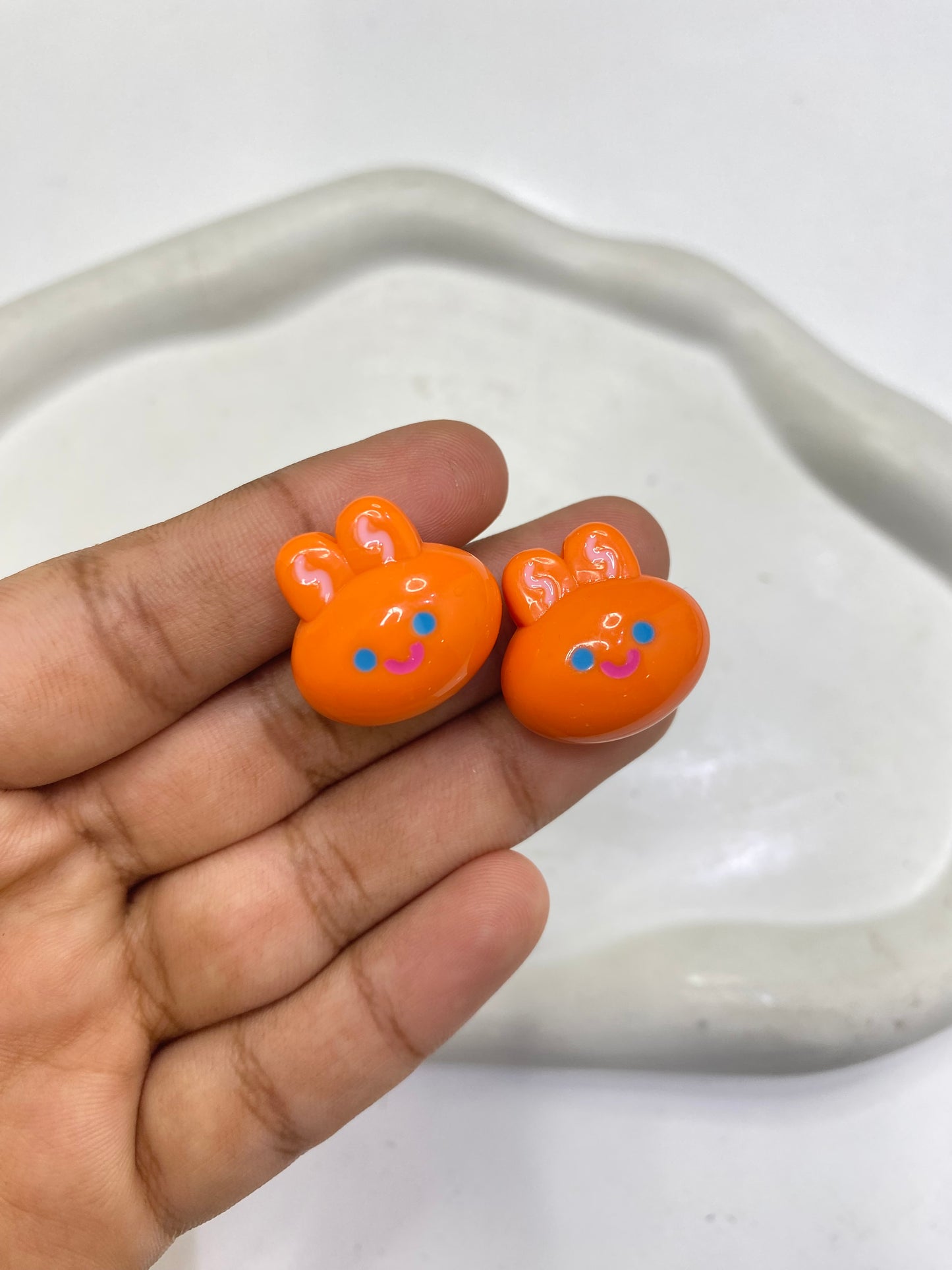 BBB 062 (a) Orange Cartoon Rabbit Acrylic bead ( 1 pc )