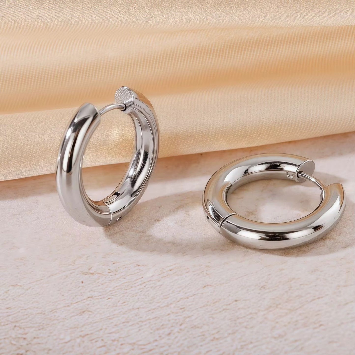 RSJ04B Stainless Steel hoops - 18k Gold PVD plated 316 stainless steel - Anti tarnish