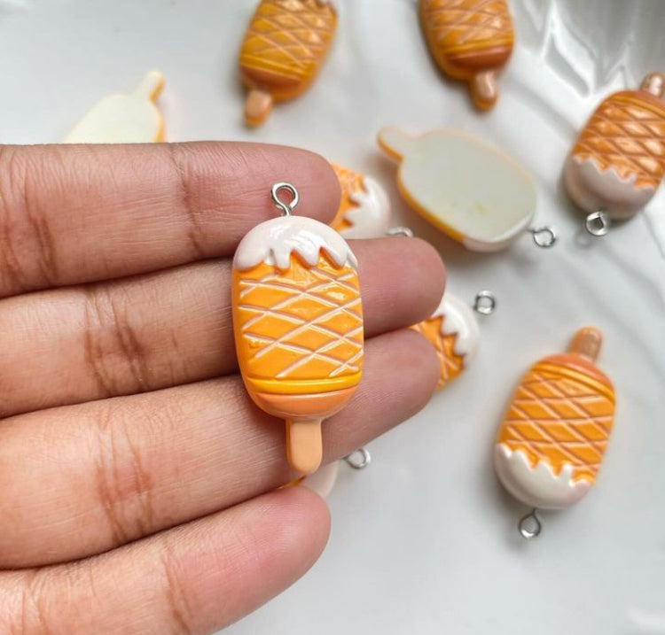 R835 fruit ice cream resin charm