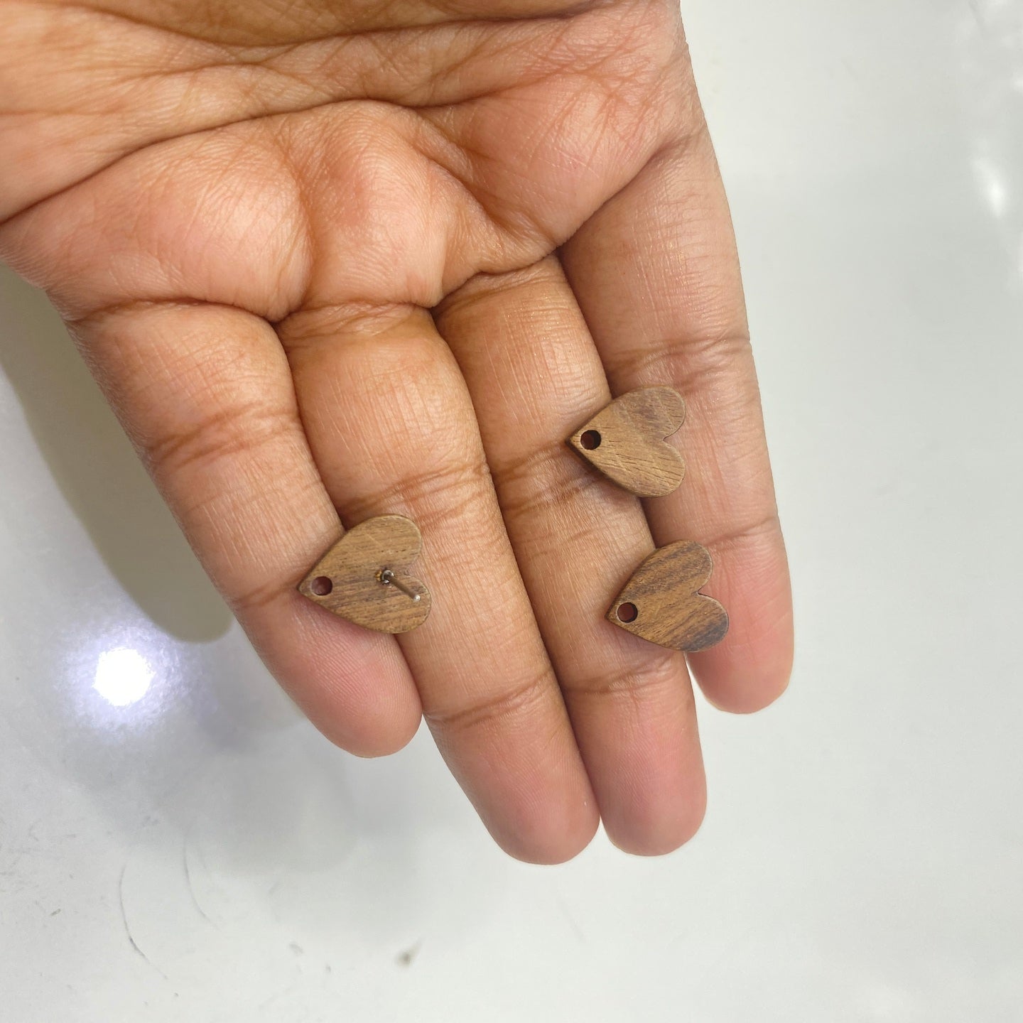 SS 794 heart wooden stud