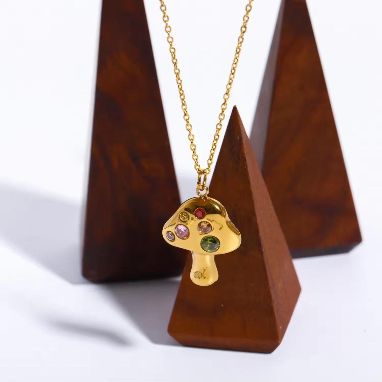 SJ 715 Mushroom Zircon Pendant Necklace - 18k Gold PVD plated stainless steel - Anti tarnish