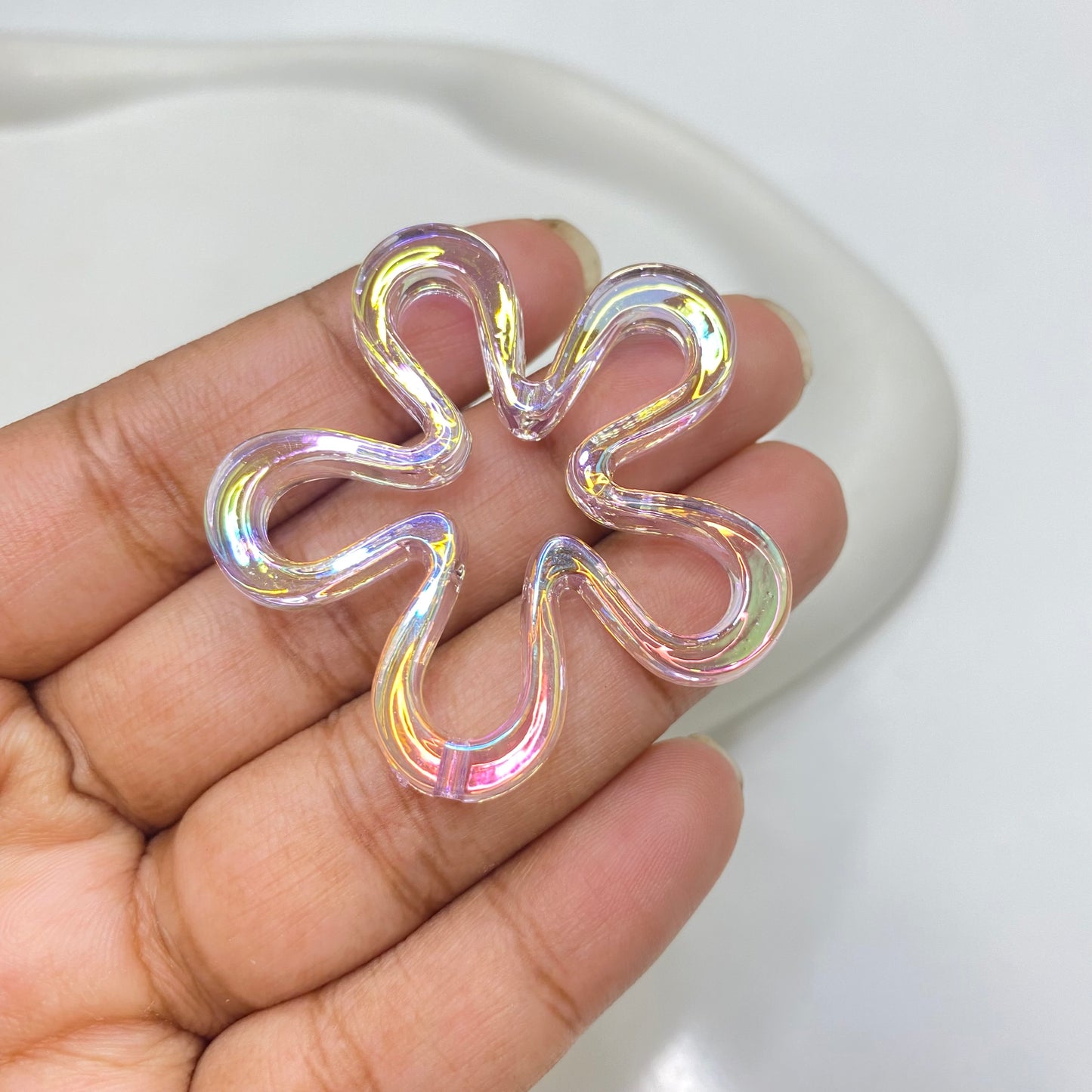 BBB 135 (E) orange tone flower Holographic Luminous uv plated shiny irrediscent Acrylic bead ( 1 pc )