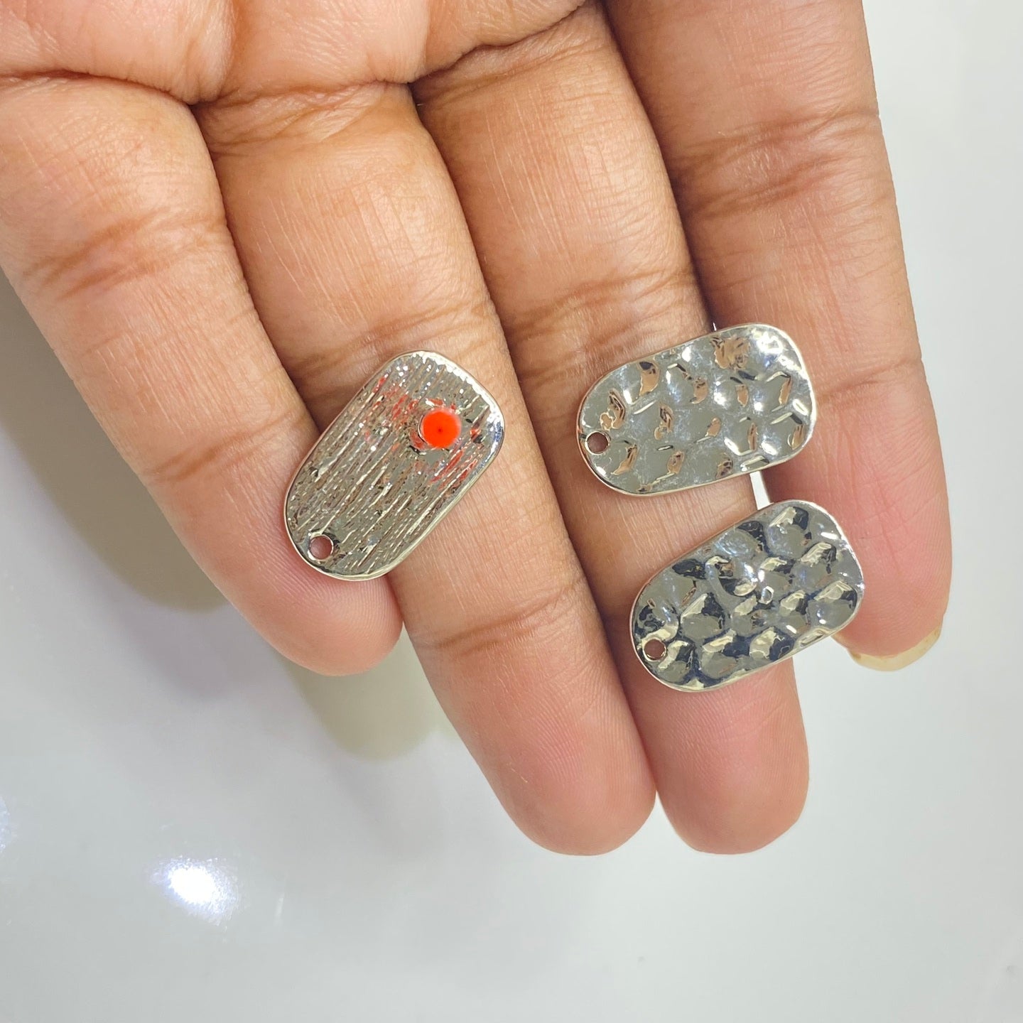 SS 231 Silver plated alloy stud ( 2 pc ) Anti tarnish