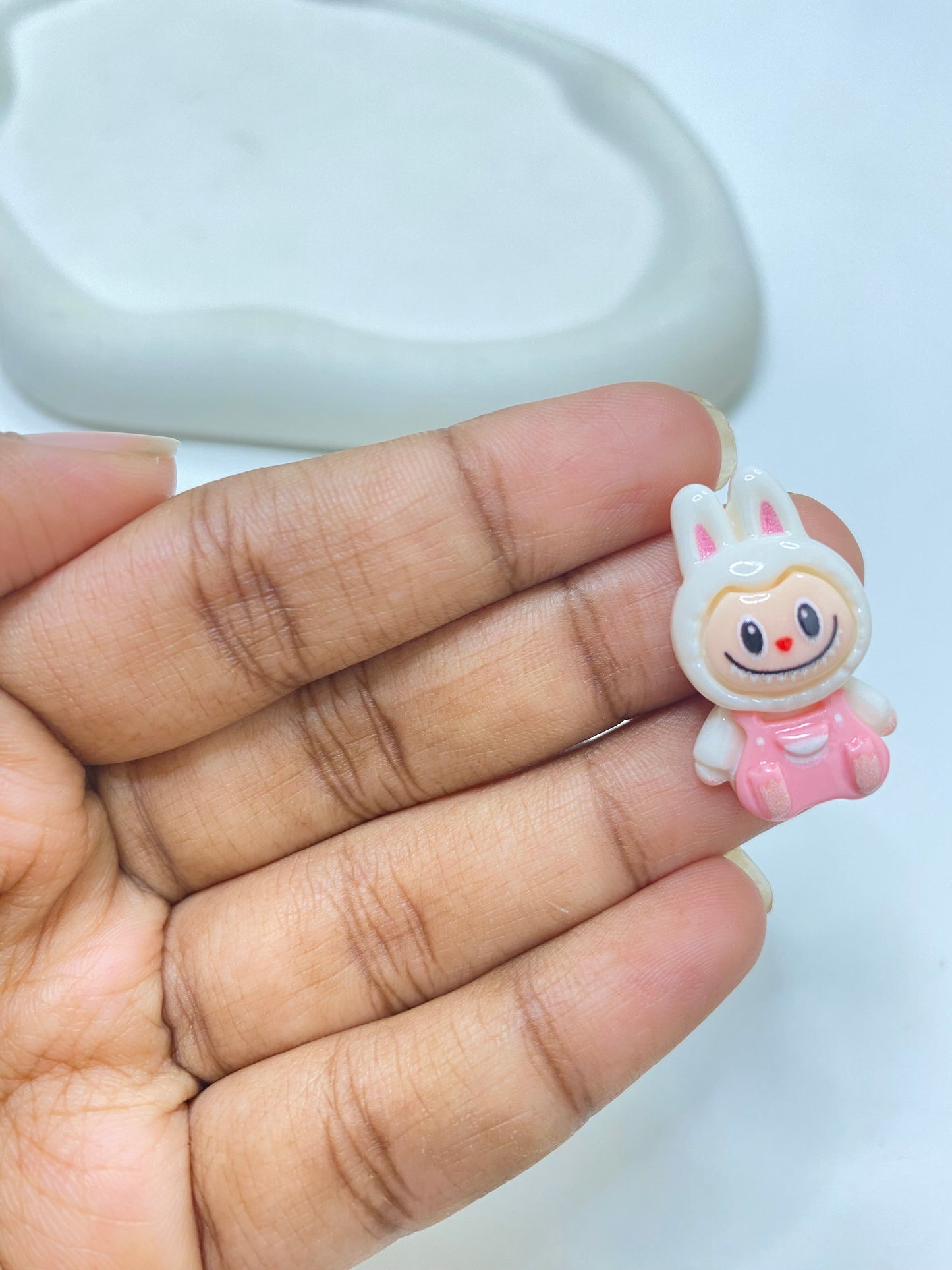 BBB 080 (c) white labubu kawaii charm( 1 pc ) with/without Hook