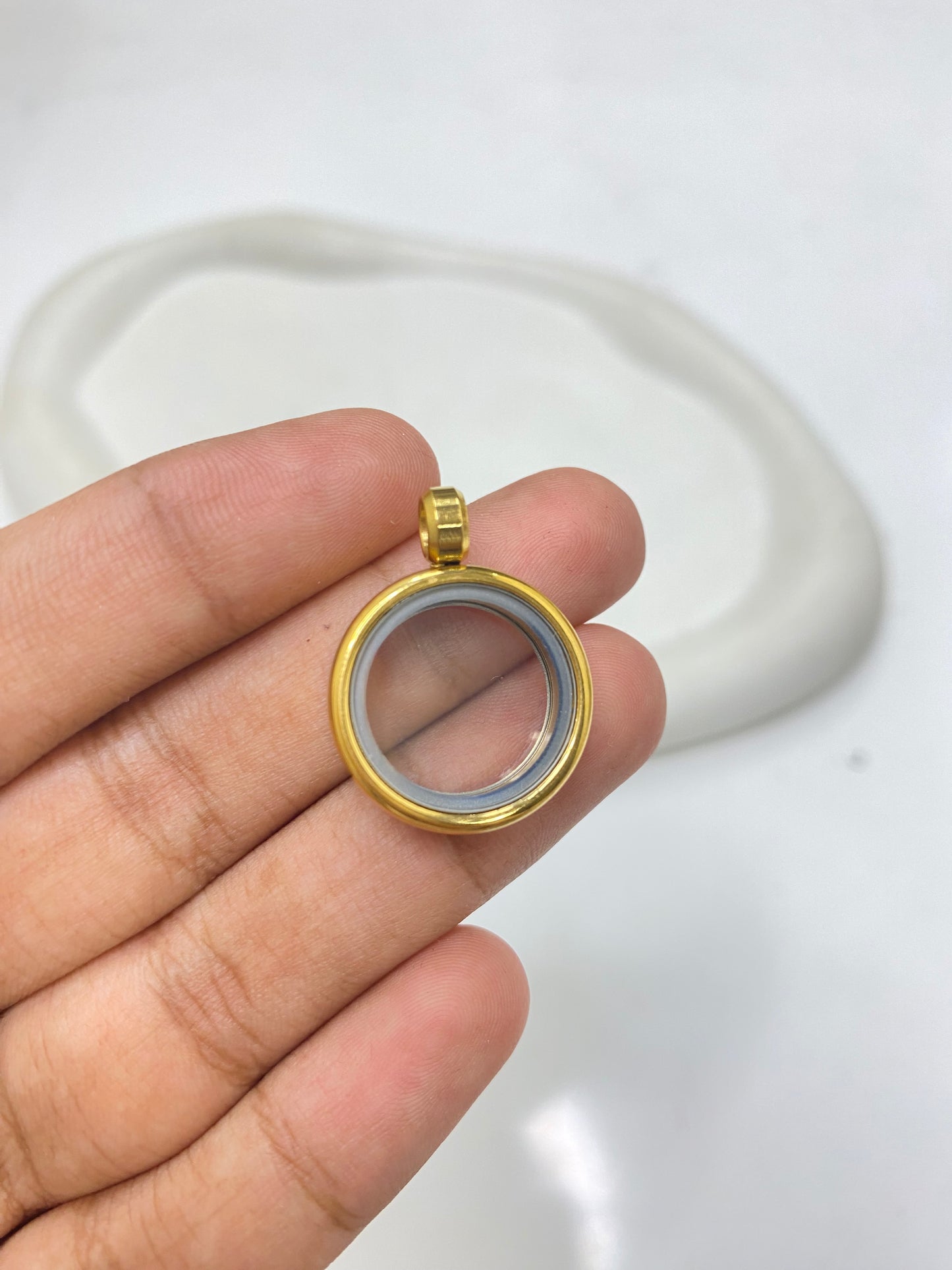 FL 2541 Floating Glass Locket 18k gold plated stainless steel ( 1 pc ) - anti tarnish