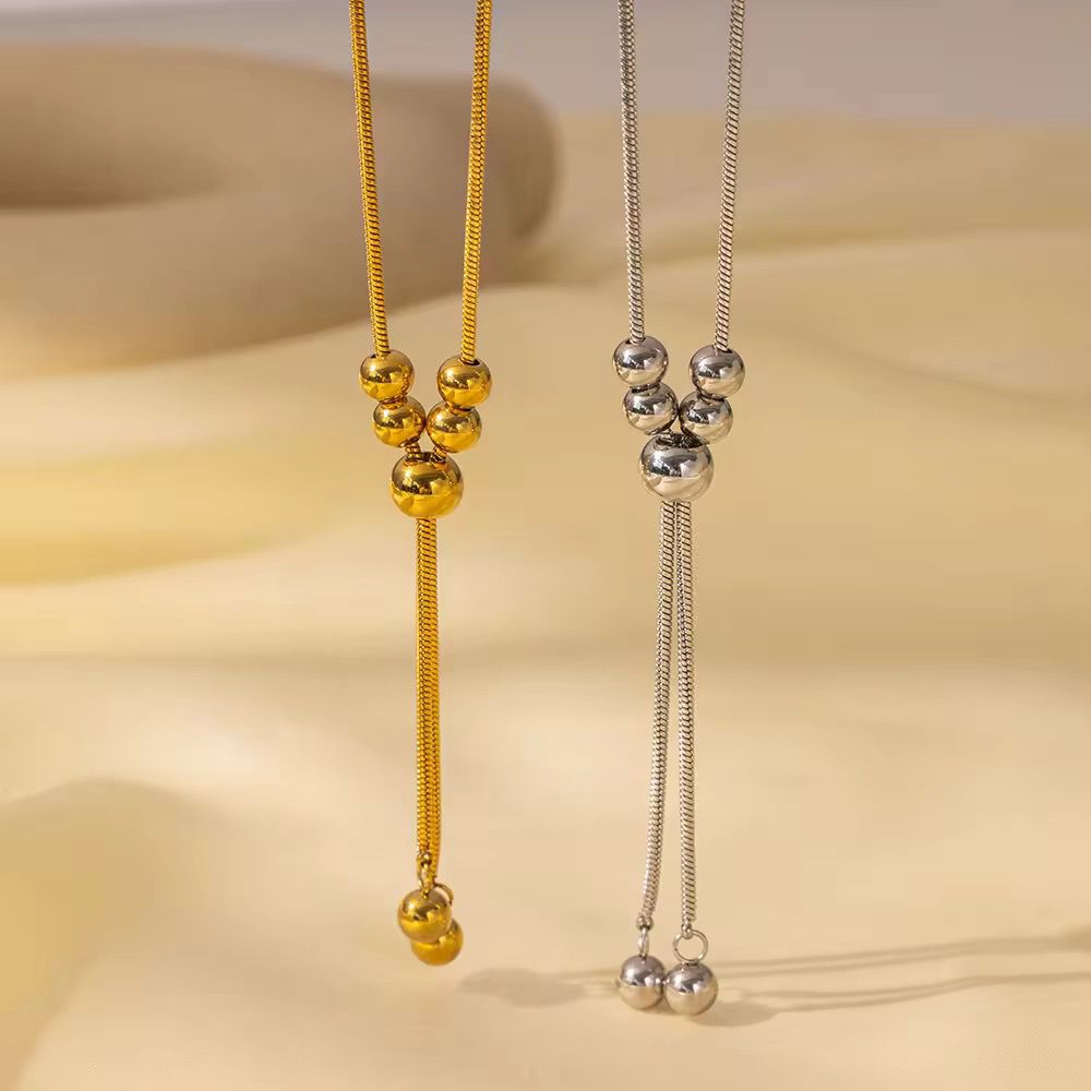 NSJ42D Sleek orb slider Necklace 18k Gold PVD plated