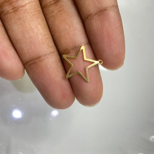 BC02N Hollow star brass charm ( 1 pc ) raw brass
