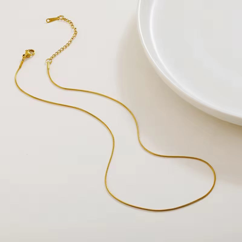 RC 81 Snake Chain Ready made chain 18k Gold PVD plated 316 Stainless steel ( 1 pc ) Anti tarnish-with extension ( 1mm )
