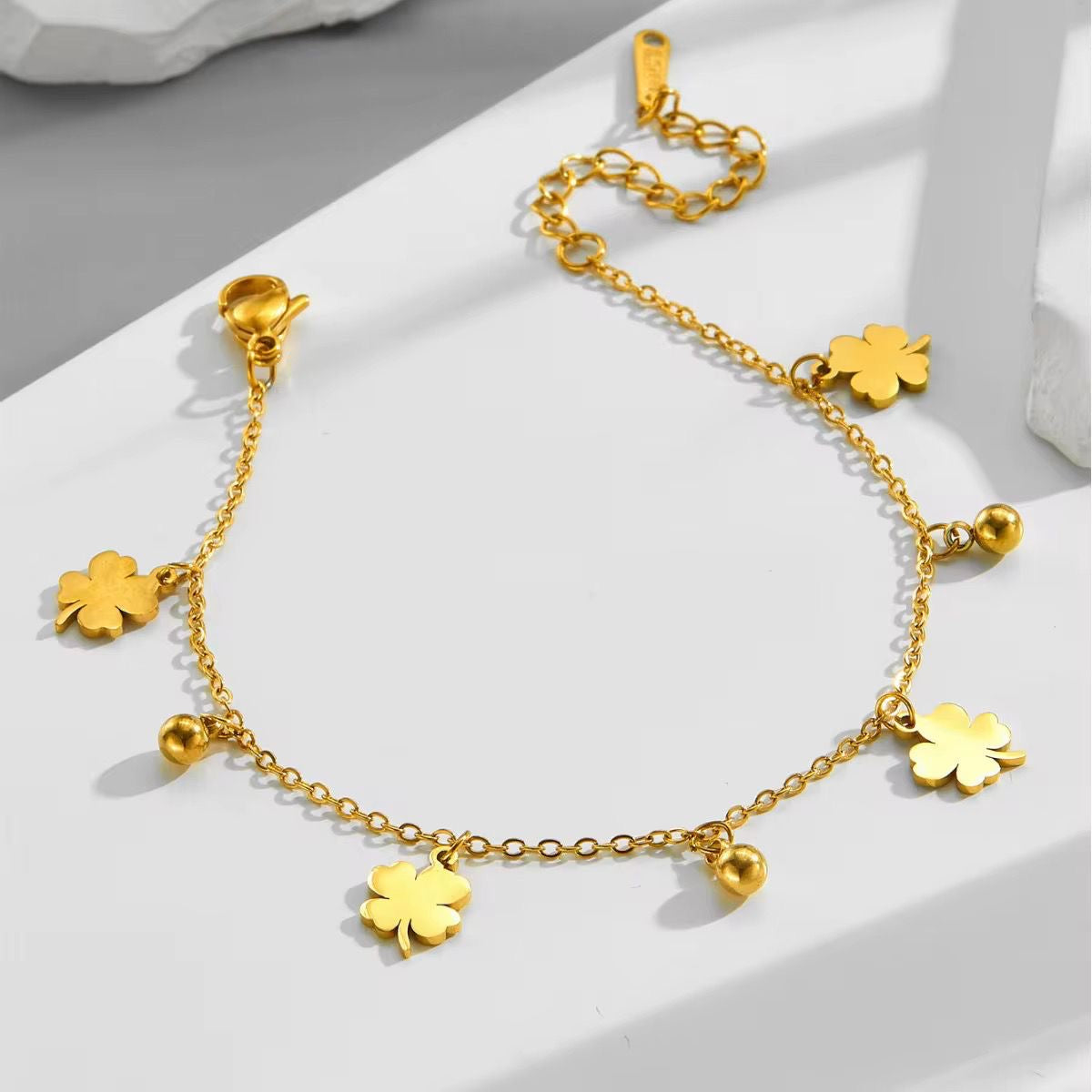 SJ 709 Korean Style Clover Leaf Bell Dangling Anklet - 18k Gold PVD plated stainless steel - Anti tarnish