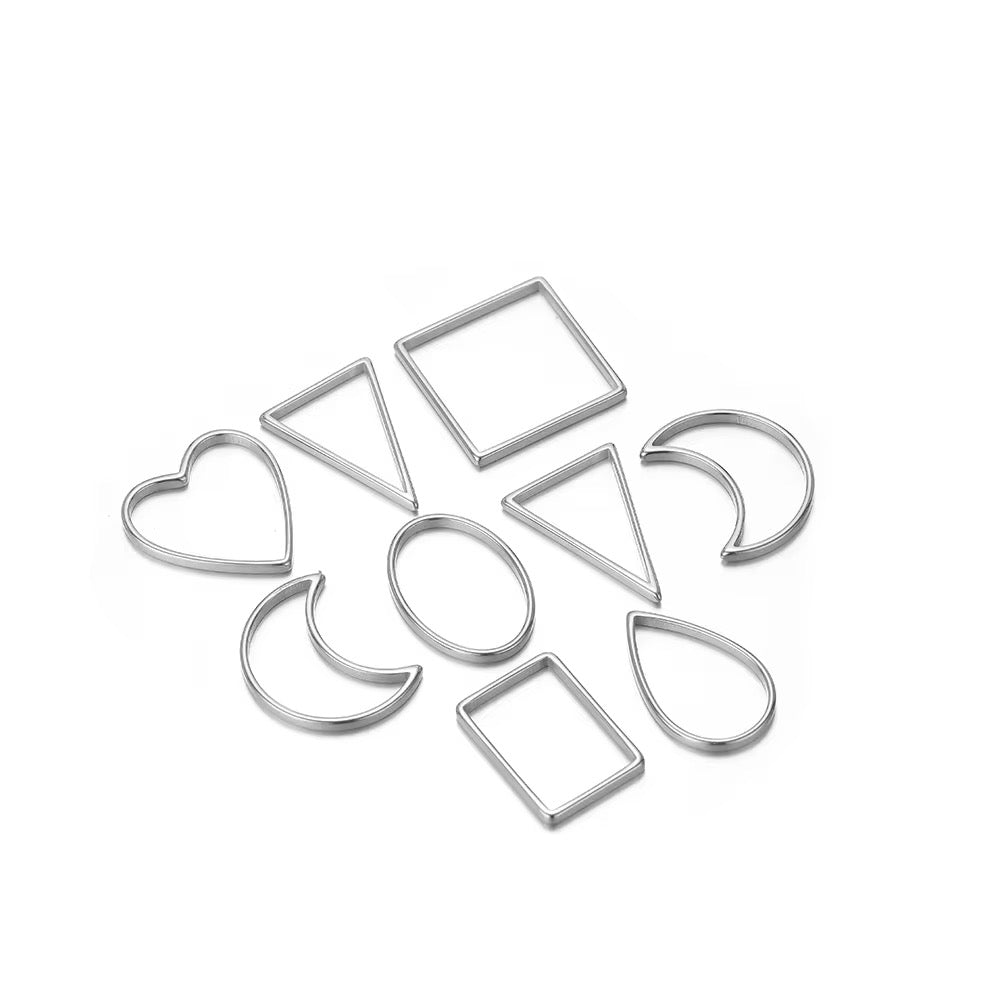 SS 2997 Heart Bezel Silver plated stainless steel ( 1 piece ) Anti tarnish ( 30:32 mm ) Thickness 3mm