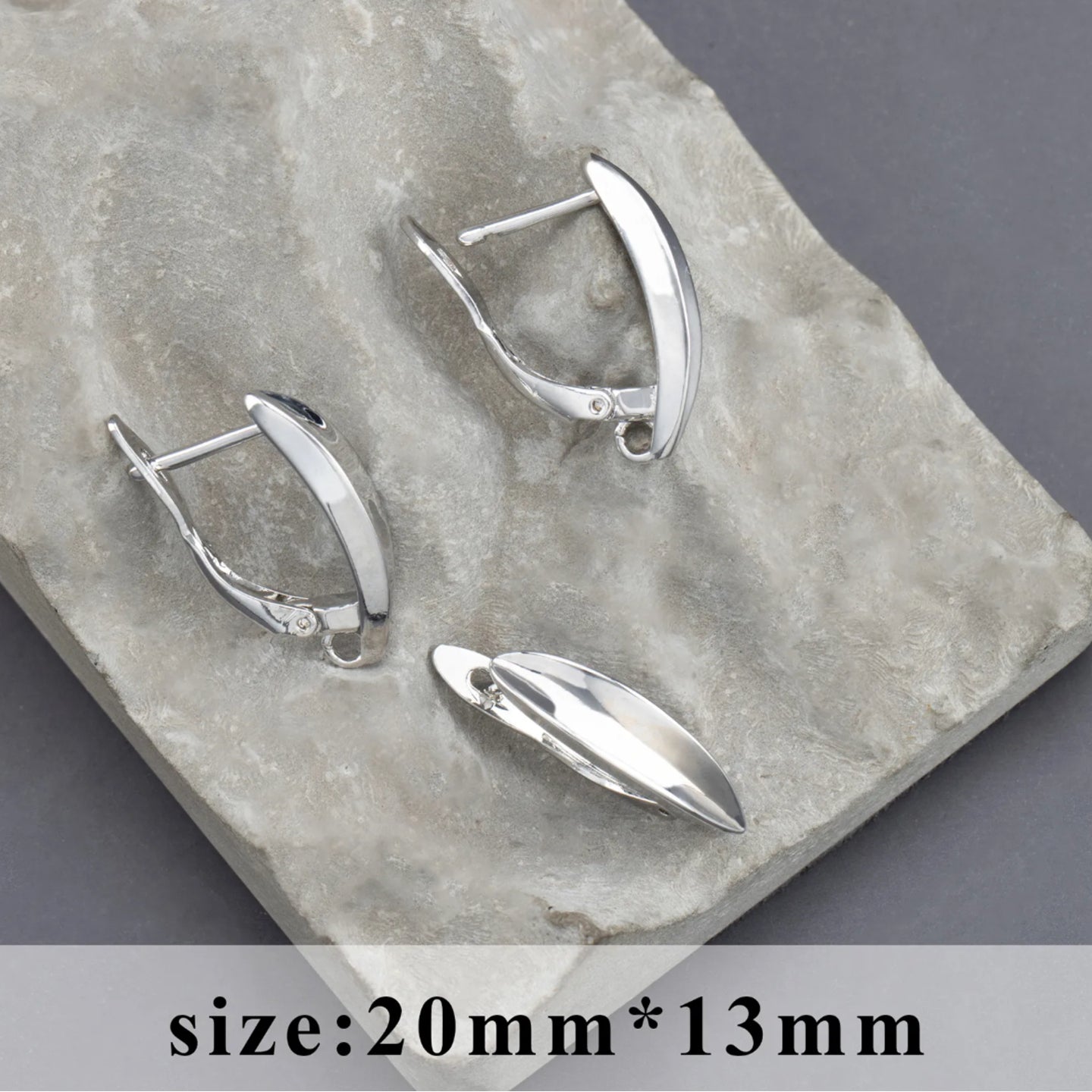 SS 240 sliver plated stud ( 2 pc ) Anti tarnish
