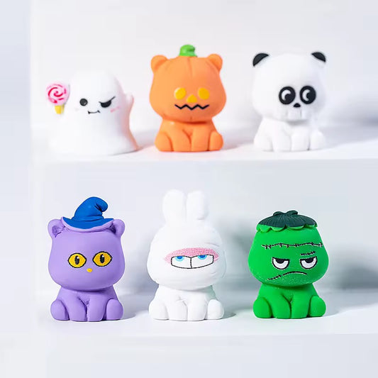 BBB 335 (e) Halloween Cartoon Resin charm ( 1 pc ) with Hook