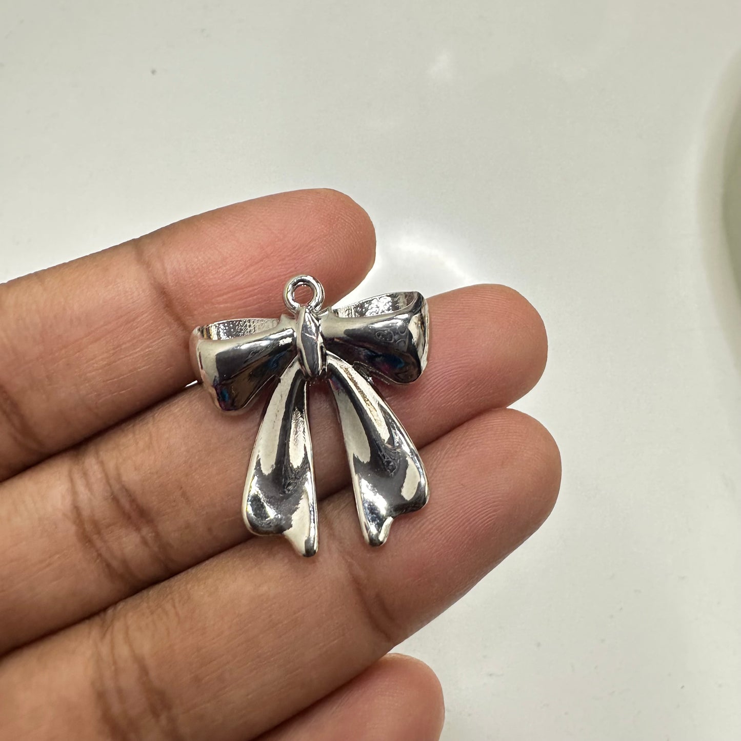 SS 996 Bow silver plated Alloy charm ( 1 pc ) Tarnish resistant ( 25:20 mm )