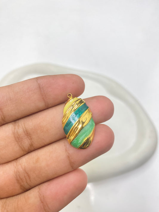 SS 2566 Vintage shiny striped charm 18k gold plated stainless steel ( 1 piece ) Anti tarnish