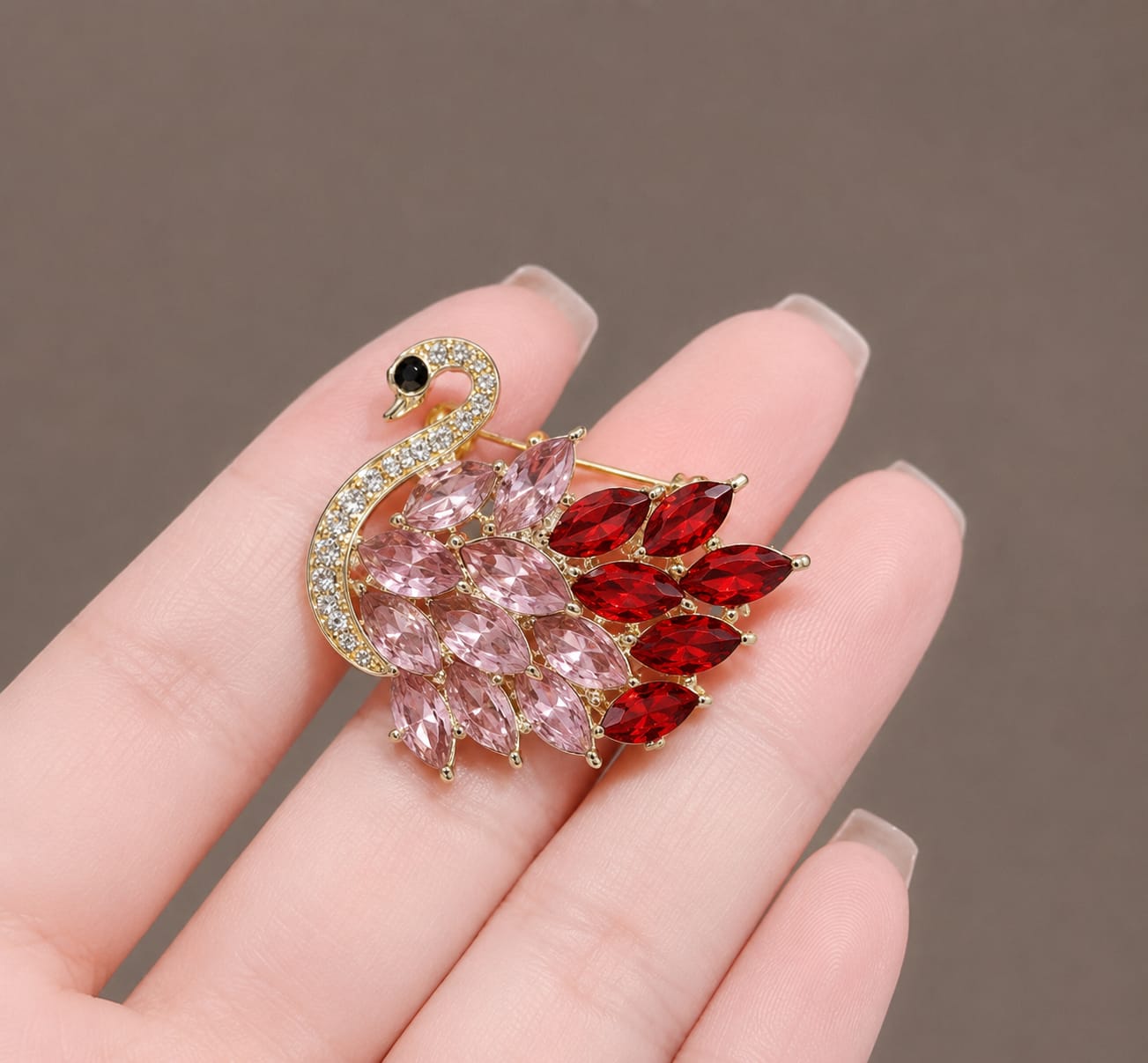 BR02E Blush Crimson Swan Zircon Brooch ( 1 PC ) Anti Resistant