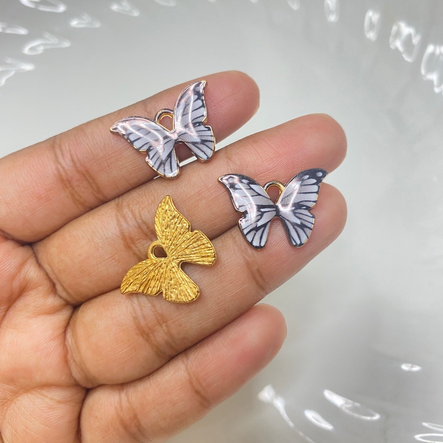 SS 812 black and white big butterfly enamel charm (1PC)