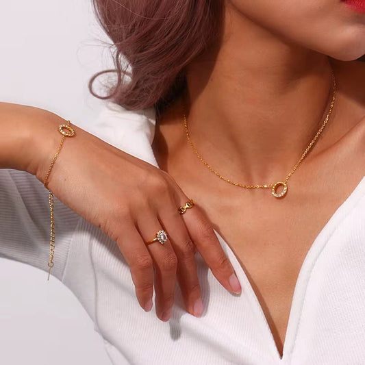 SJ 966 Zircon Dainty Modern Bracelet - Premium jewellery- 18k Gold PVD plated stainless steel - Anti tarnish