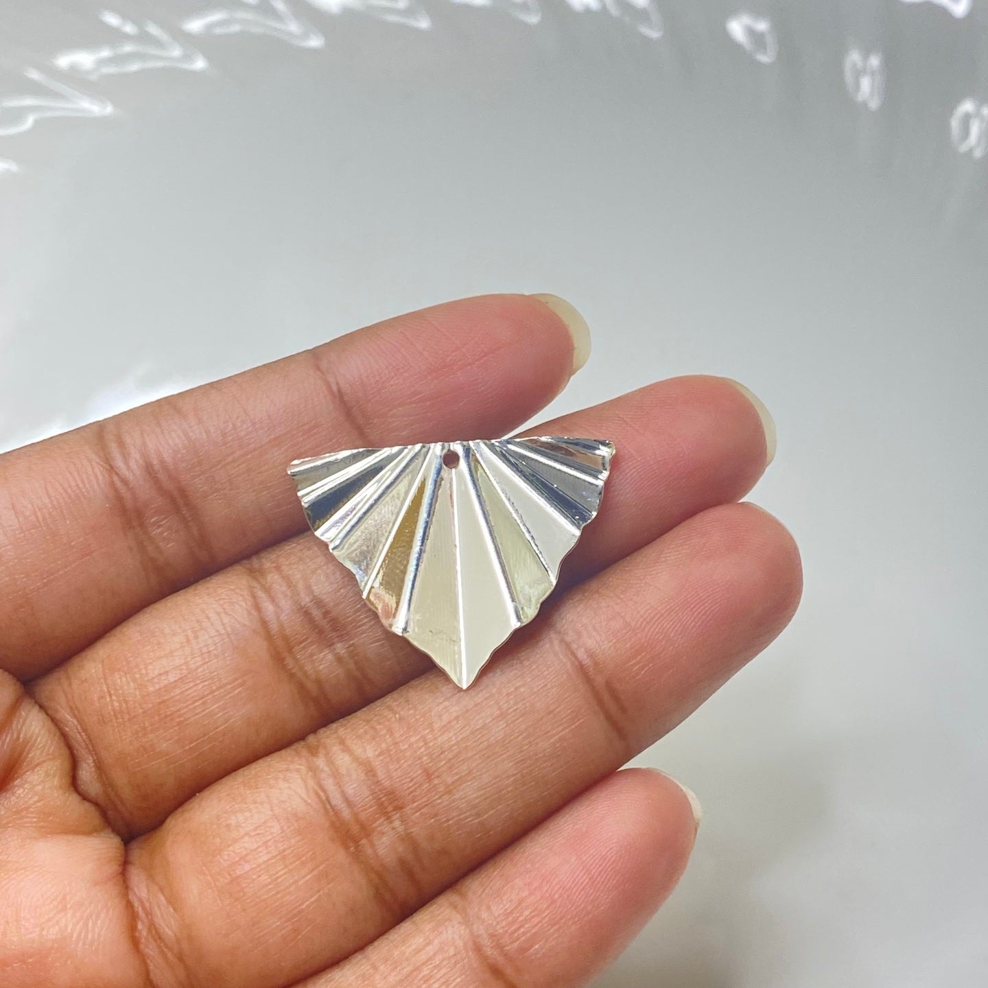 SS 291 Triangle silver plated charm