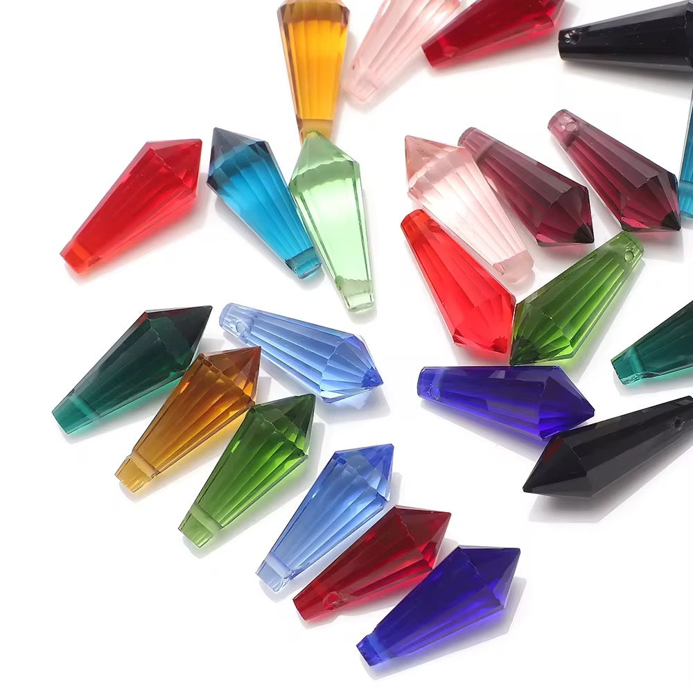 BBB 208 (a) Red Pointed Crystal Bead Lampwork Prism glass charm ( 1 pc ) ( 8:20 mm )
