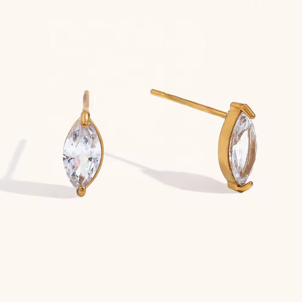 SJ 422 Minimalist Zircon Stud Earring - Premium 18k Gold PVD plated stainless steel - Anti tarnish - Wholesale