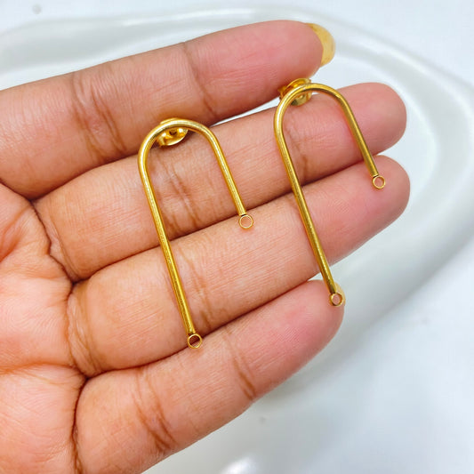 SS 1193 - long stick U stud - 18k gold plated stainless steel - per pair - anti tarnish