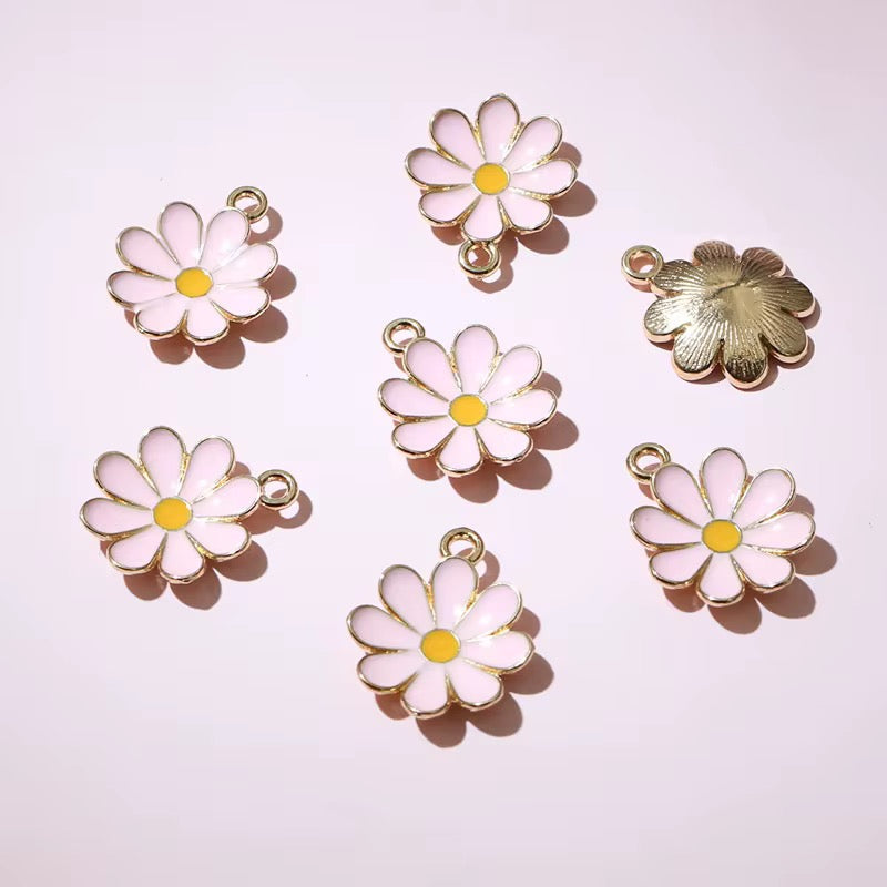 EC06I Cute Daisy Flower enamel charm ( 1 pc ) Tarnish Resistant ( 19:15 mm )