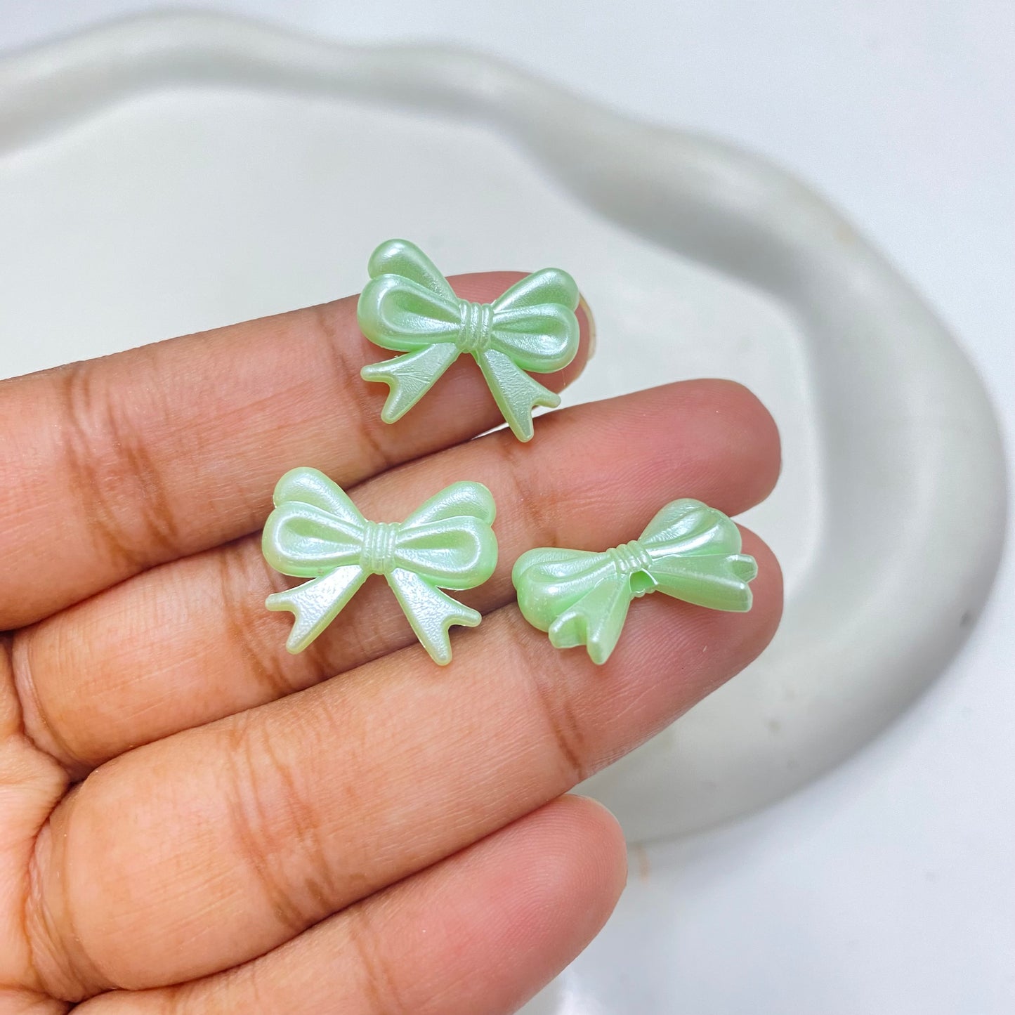 BBB 168 (A) Green bow pearl shiny luminous Acrylic bead ( 1 pc )