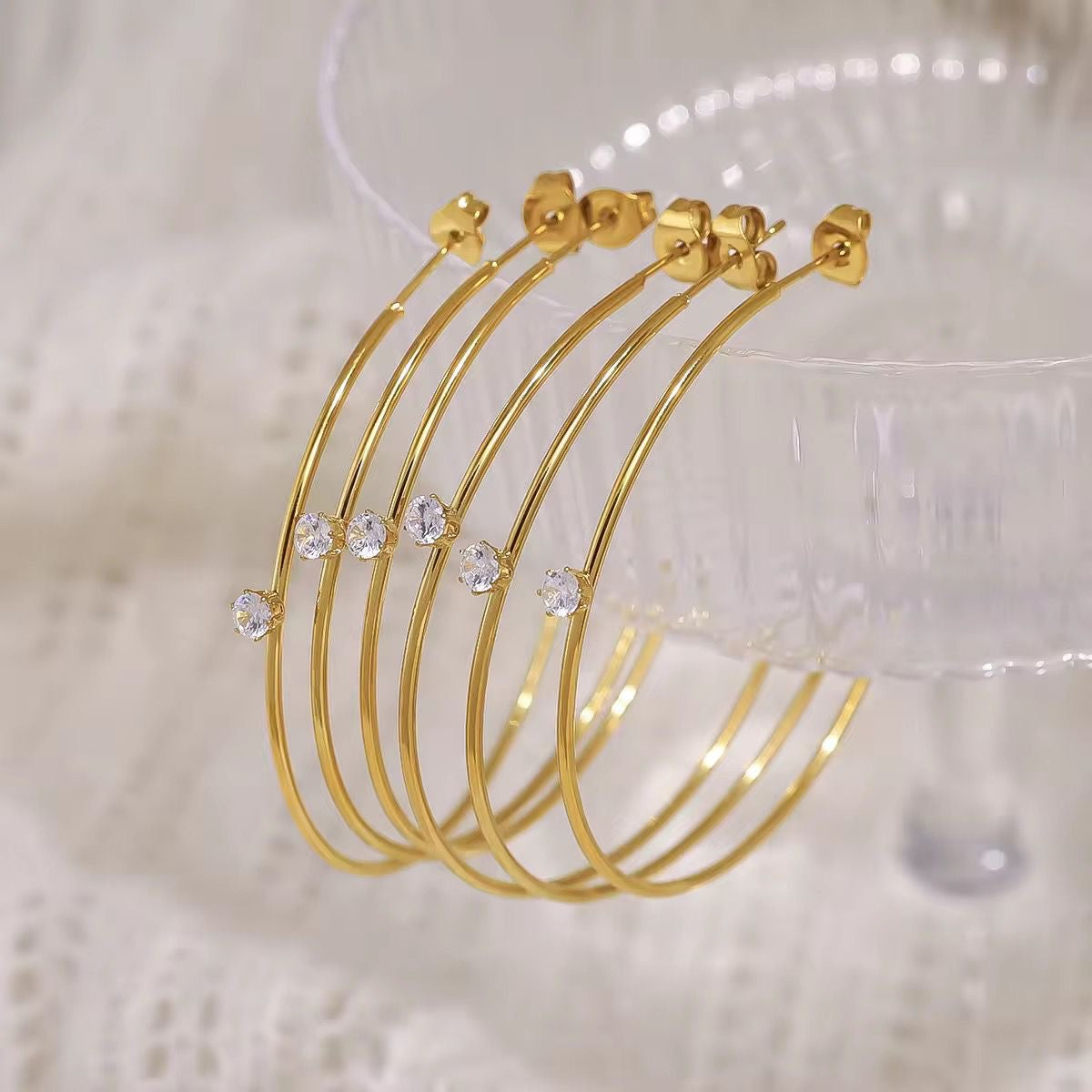 SJ 1288 circle zircon Earrings- 18k gold PVD plated 316 stainless steel - Anti tarnish