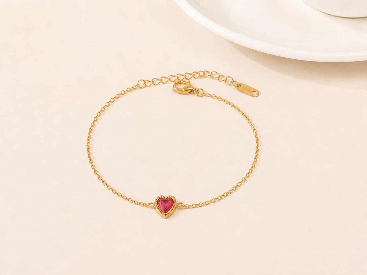 BSJ17F Pink Heart zircon Bracelet - 18K Gold PVD plated