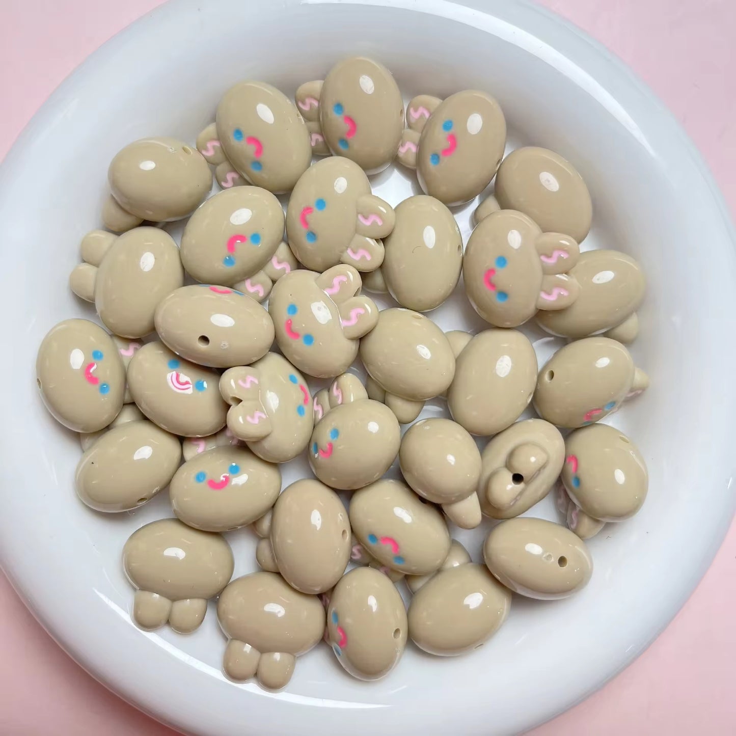 BBB 062 (k) Cream Cartoon Rabbit Acrylic bead ( 1 pc )