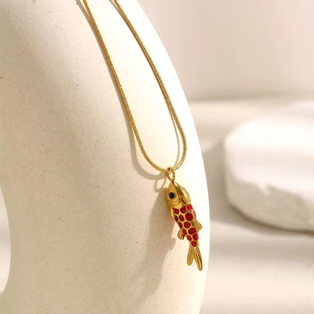 SJ 968 Gold Koi Fish Necklace - Premium jewellery- 18k Gold PVD plated stainless steel - Anti tarnish