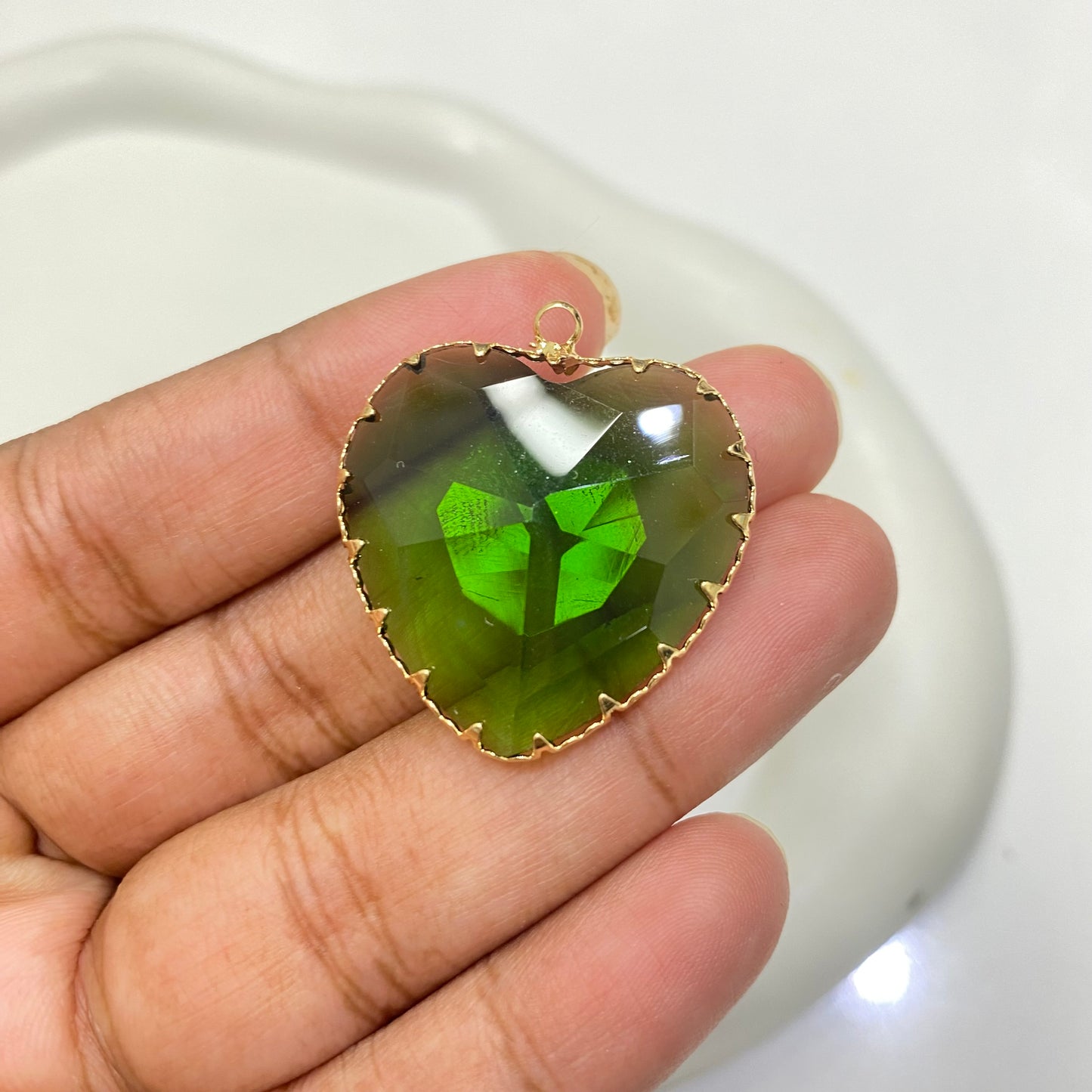 BBB 147 (D) Green big heart crystal gold plated charm ( 1 pc ) Anti tarnish