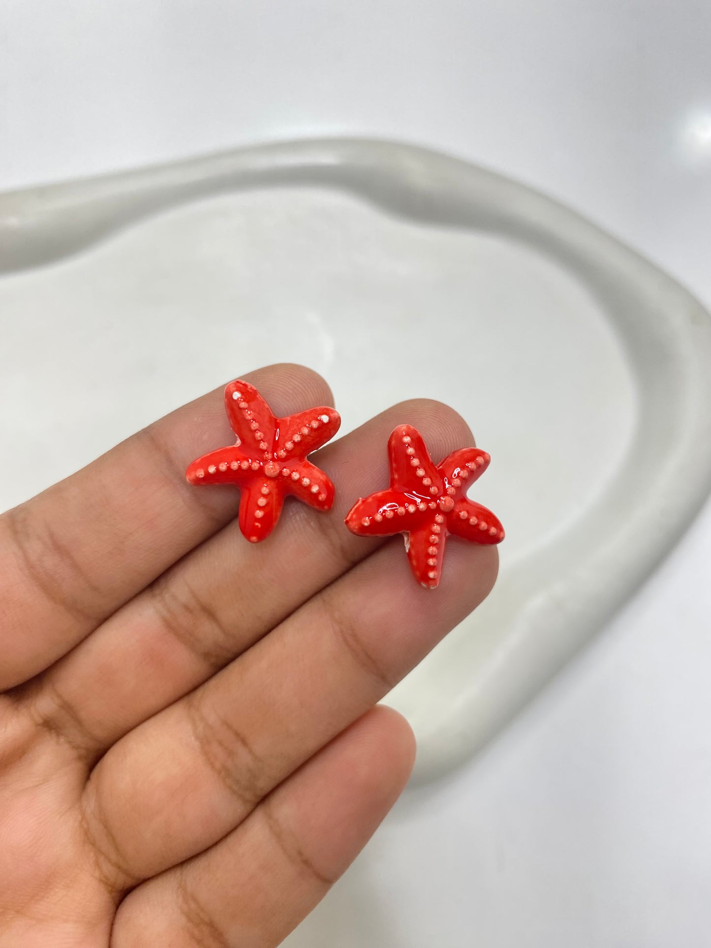 BBB 053 (h) Red Star Fish porcelain ceramic bead ( 1 pc )