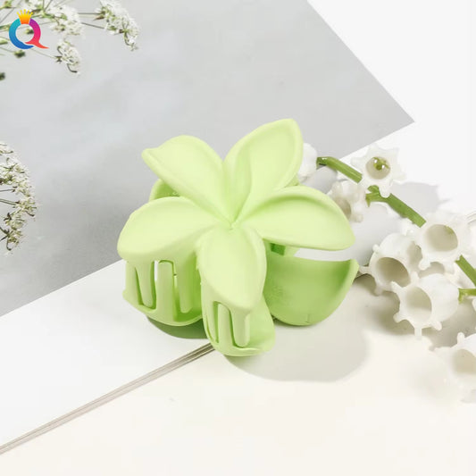 HA 04 (i) Light Green Mini Hawaii Floral Hair Claw Clip ( 1 pc )