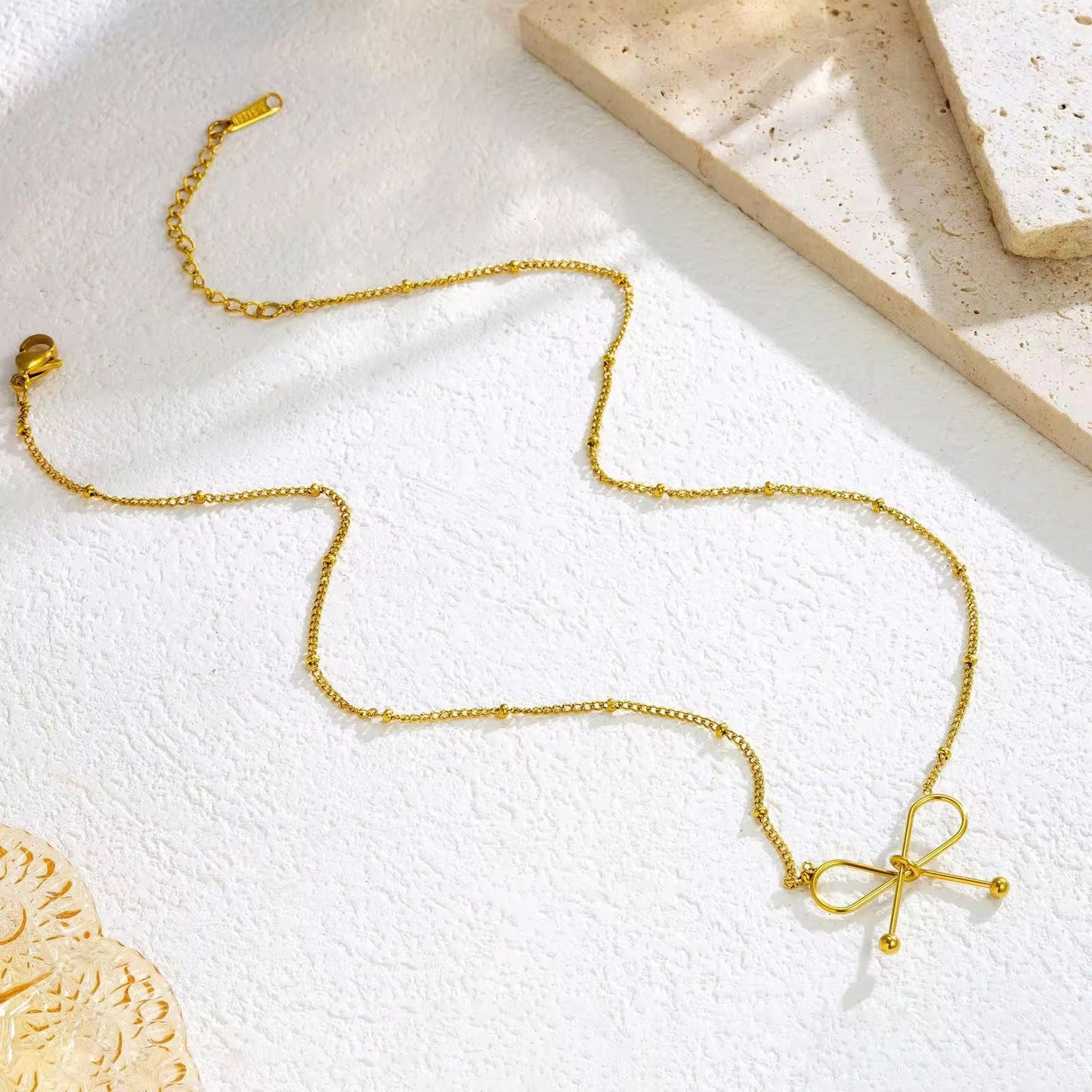 SJ 1071 Bow Bead Necklace - 18k Gold PVD plated stainless steel - Anti tarnish