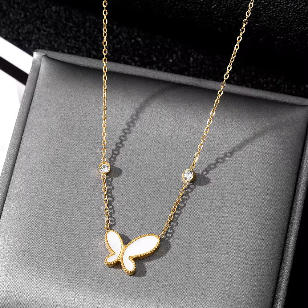 SJ 344 White Butterfly Zircon Necklace - 18k gold plated stainless steel - Anti tarnish - Wholesale