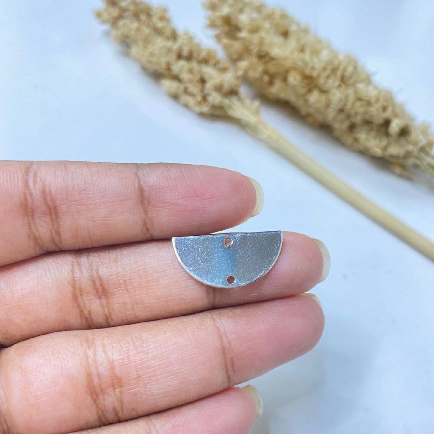 SS 224 Half circle connector