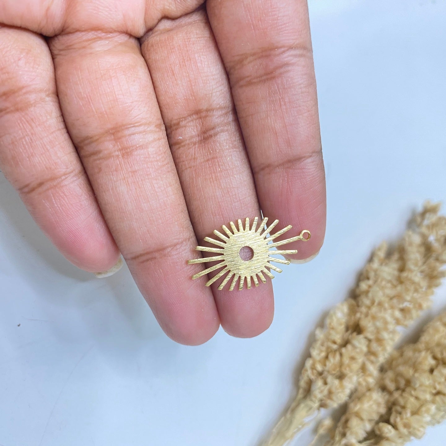 SS 120 textured sun pendant