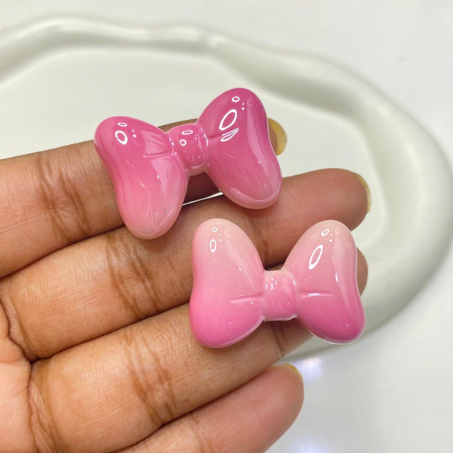 BBB 173 (B) pink dual iridescent big bow Acrylic bead (1PC)