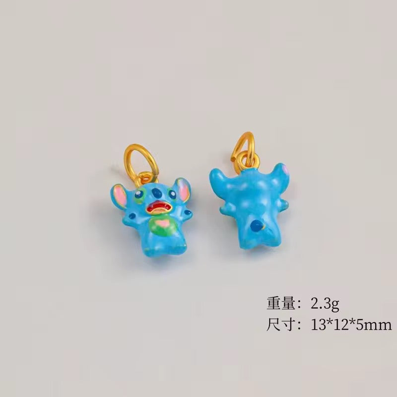 GPC 10 (C) Lilo Stitch Charm - Premium Collectible 18k Gold plated ( 1 pc ) Anti tarnish ( 12:13 mm )
