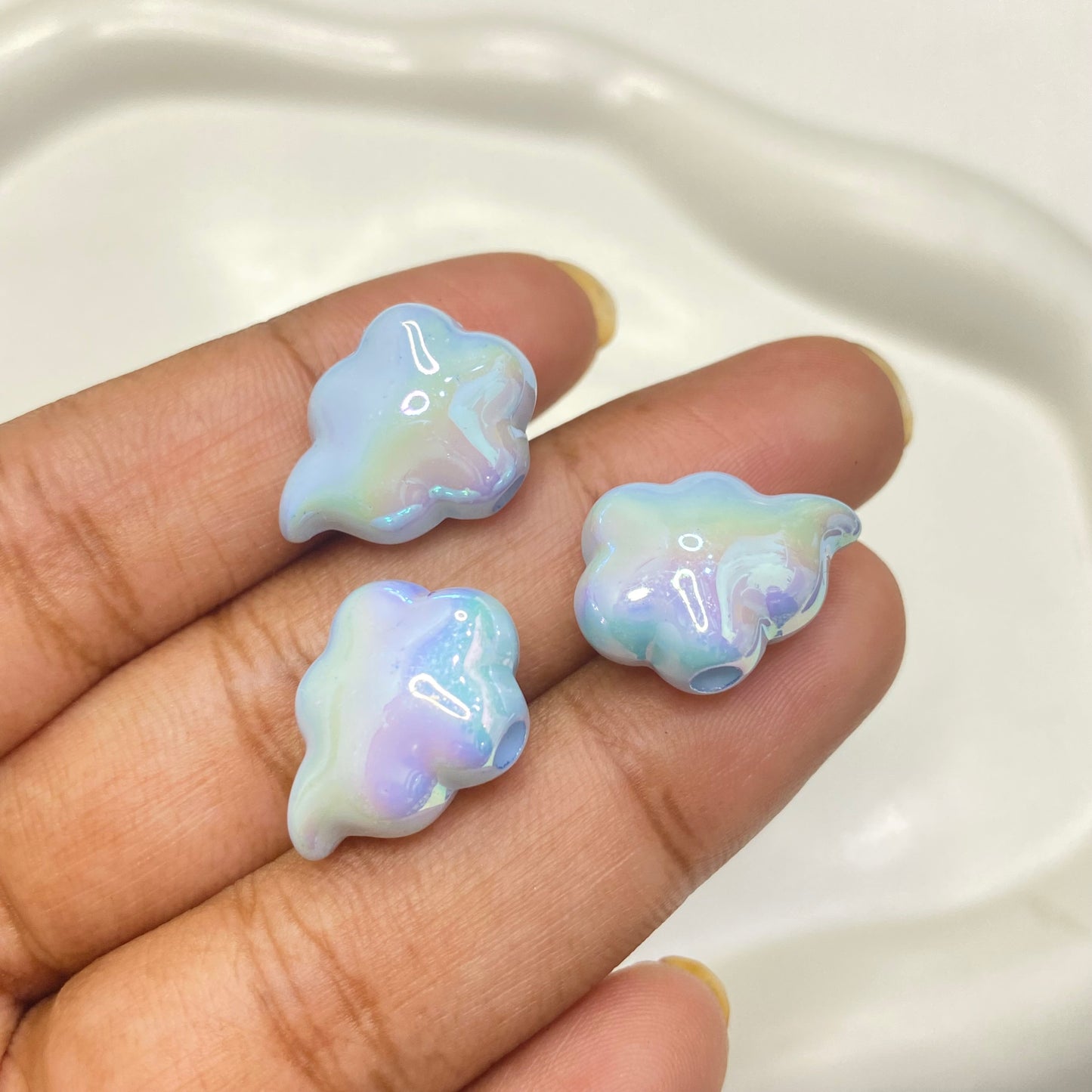 BBB 177 (E) Rainbow blue iridescent cloud Acrylic bead (1PC)
