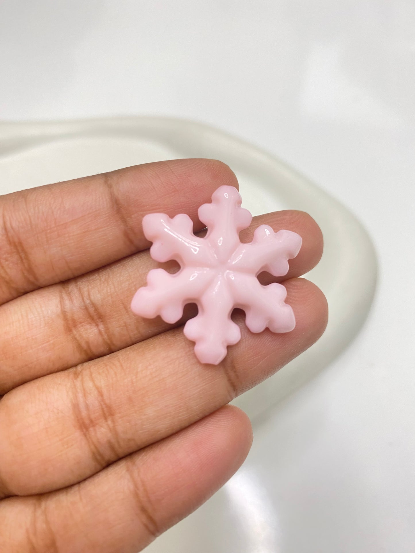 BBB 172 (B) Pink Snowflake Acrylic bead ( 1 pc )