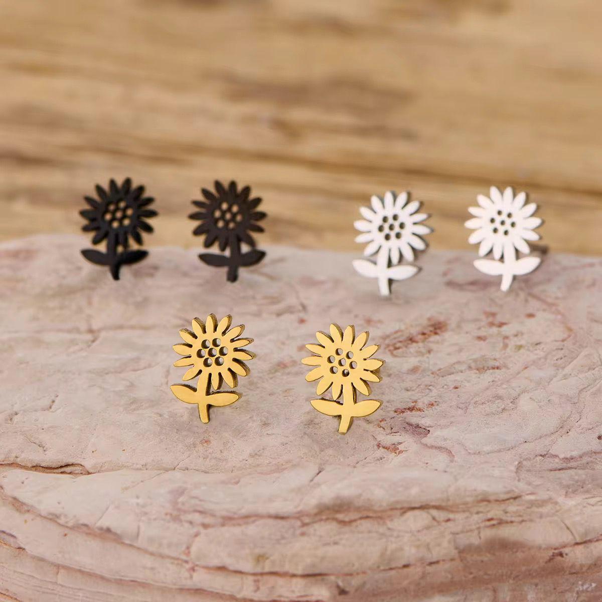 ESJ23D Sunflower Mini studs