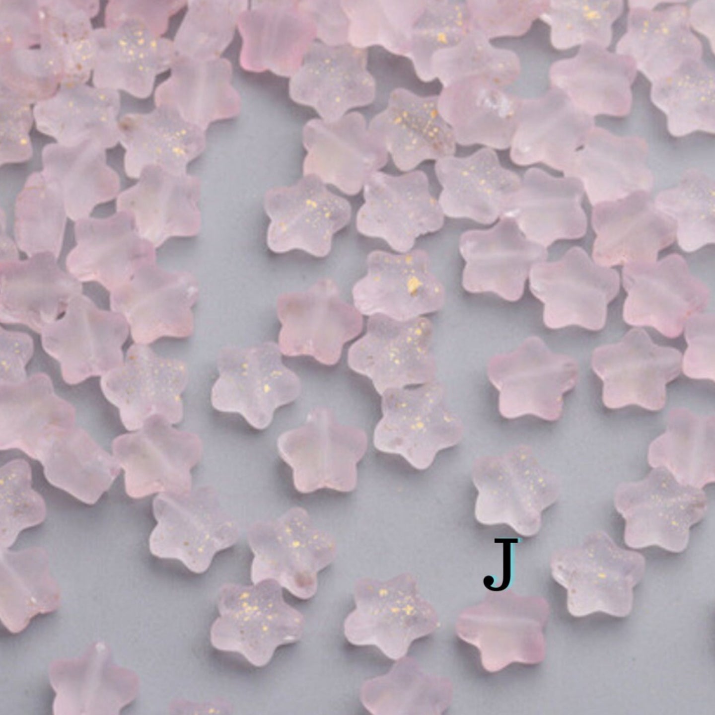 BBB 105 (B) Pink star glass bead (1PC)