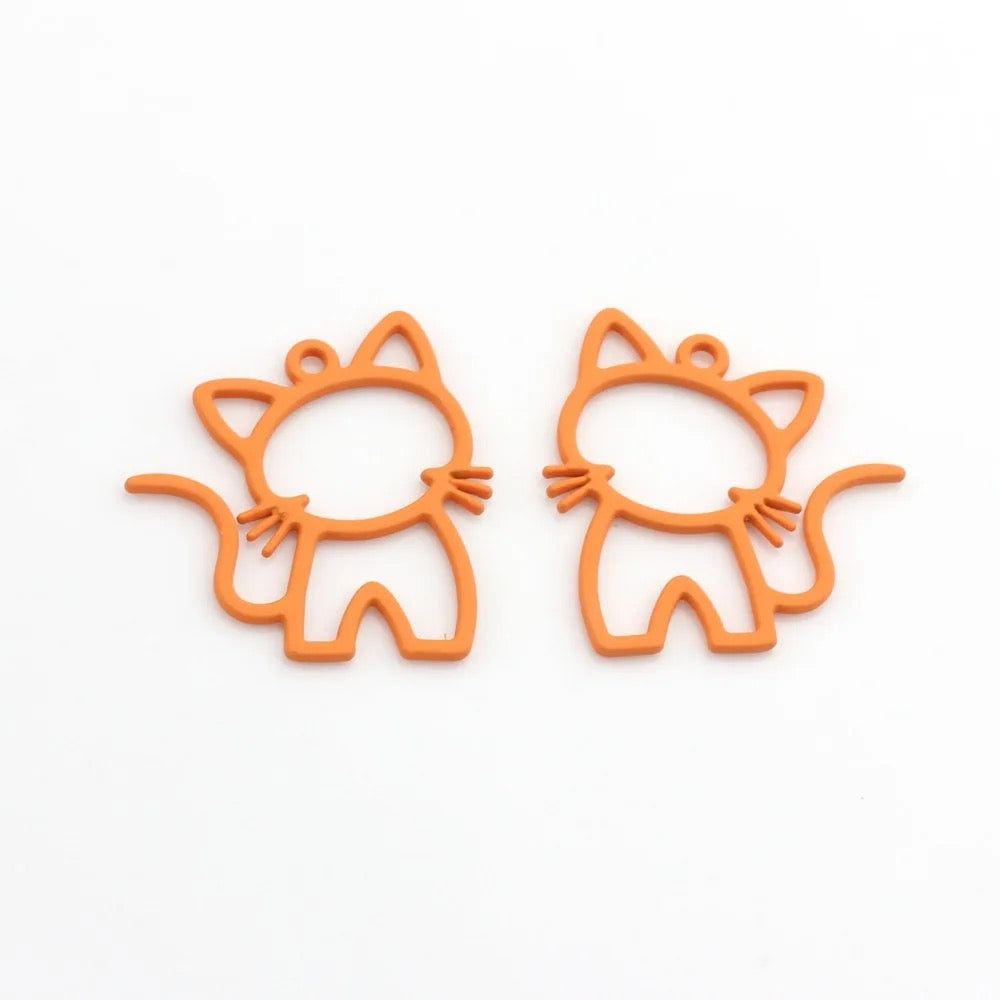AC 1414 - orange cat alloy charm - per piece