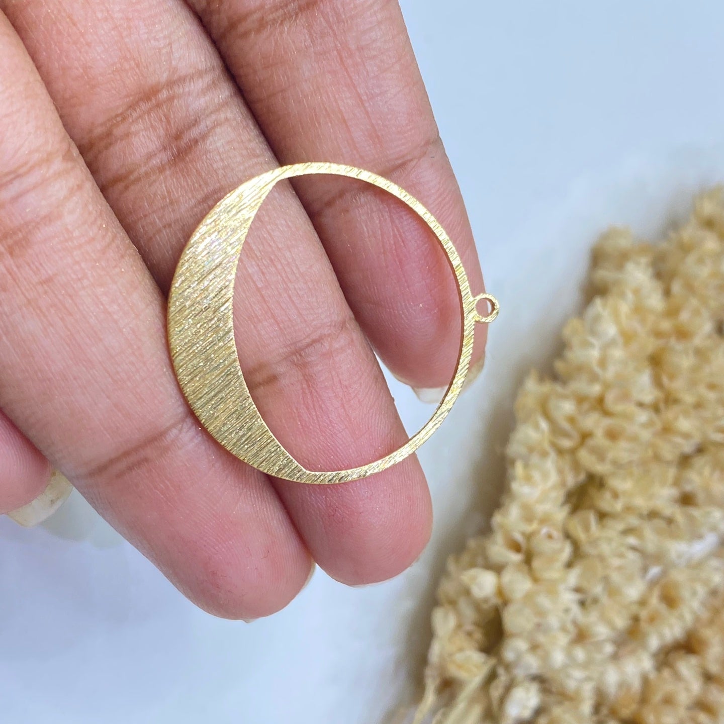 SS 104 Textured hollow charm ( 1 pc )